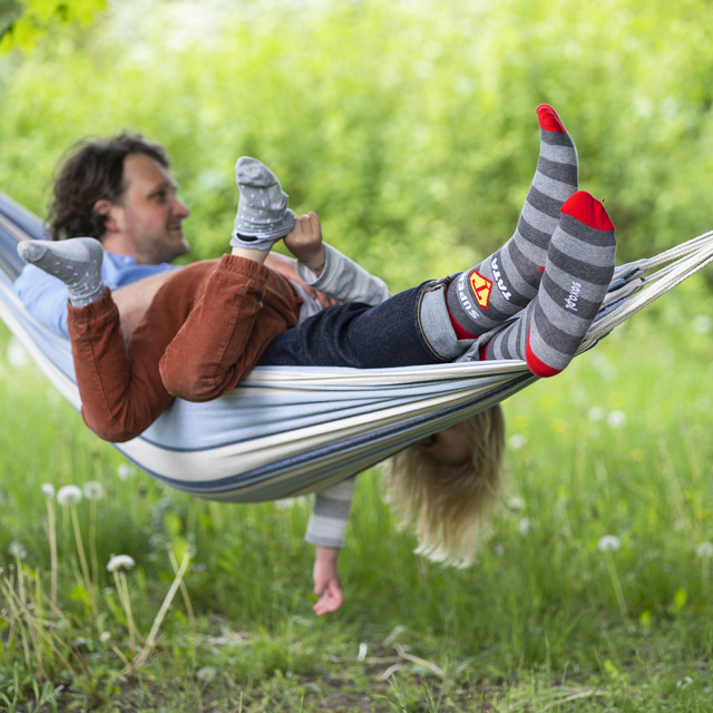 SOXO Men's occassional socks with inscription "Super Tata"