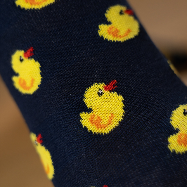 Colorful SOXO GOOD STUFF men's socks with ducklings